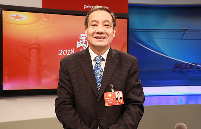 全國政協(xié)常委、湖南省人大常委會副主任楊維剛：創(chuàng)建“數(shù)字政府”賦能數(shù)字經(jīng)濟發(fā)展